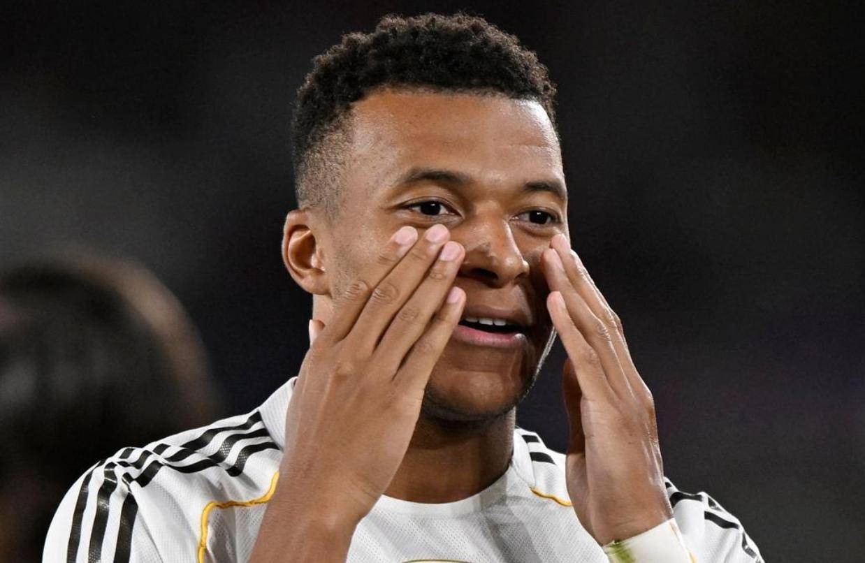 疯狂6连胜,西甲夺冠热门诞生,姆巴佩挡不住:梅开二度